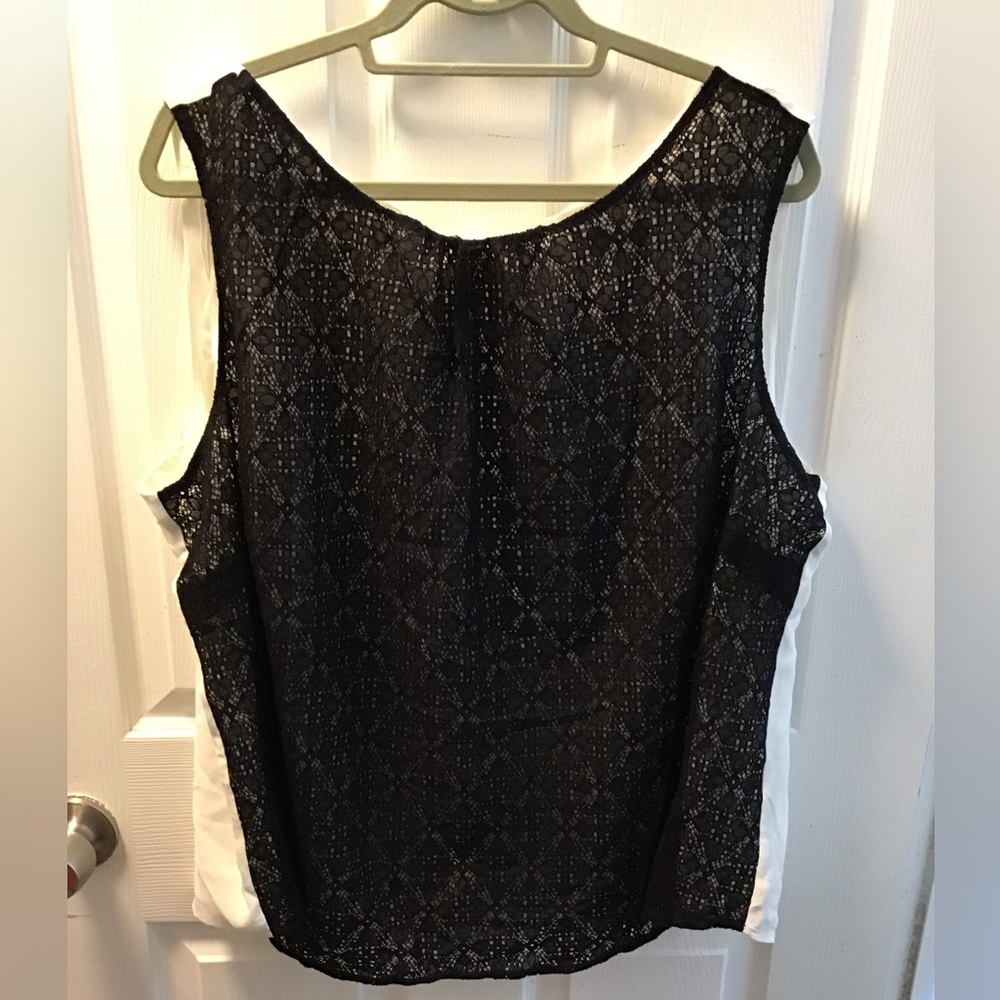 NWT!! Limited Blouse 1X - Picture 1 of 5